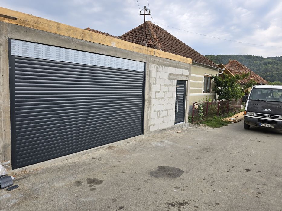 Usa garaj rulou din aluminiu