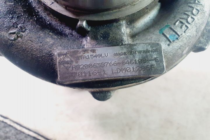 Turbo Turbina Turbosuflanta 2.0 dci m9r gta1549lv h8200638766 770116-1 Nissan Primastar 1 (facelift