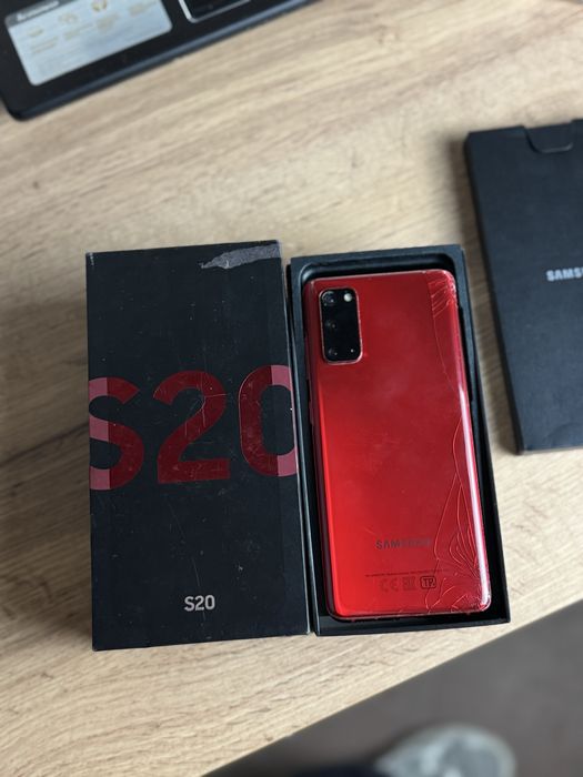 Самсунг,Samsung смартфон с20/S20