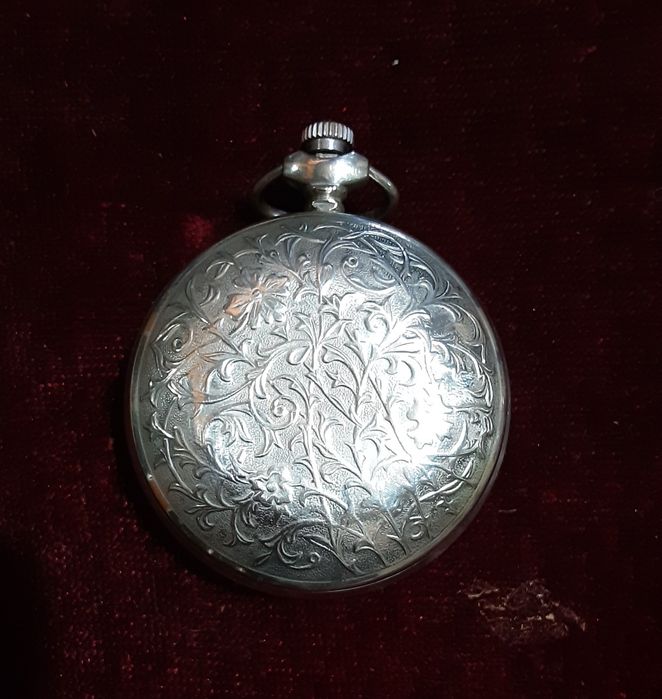 Карманные   часы  молния