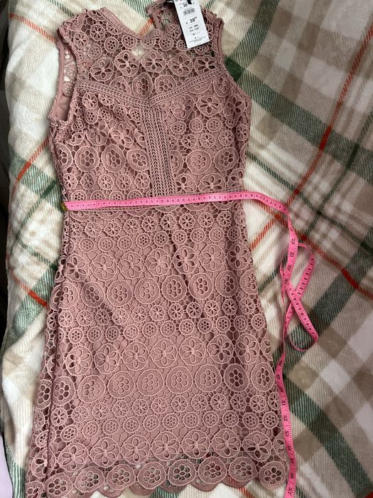 Noua, Rochie Rezerved