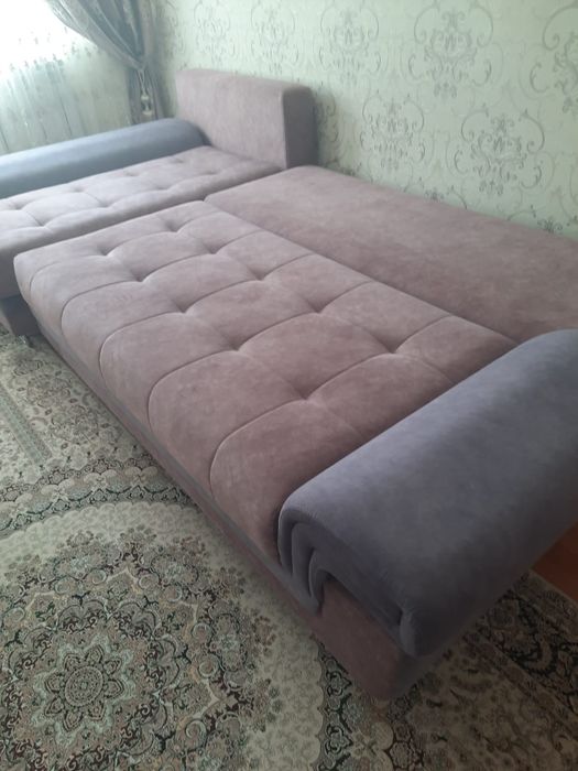 Продам удобный вместительный диван