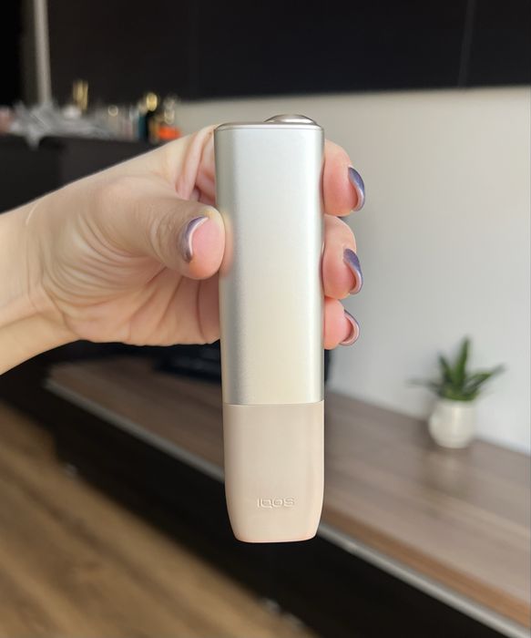 Dispozitiv IQOS Iluma One