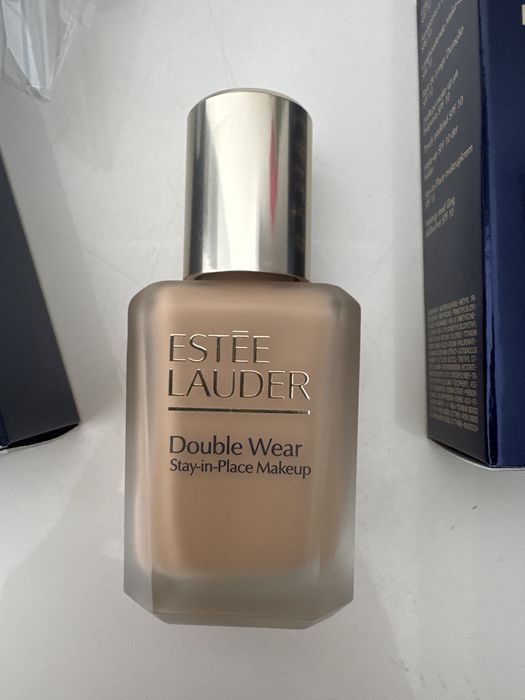 Double Wear Stay-in-Place Makeup, 2C1 pure beige