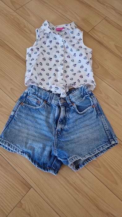 Hăinuțe pentru fetita