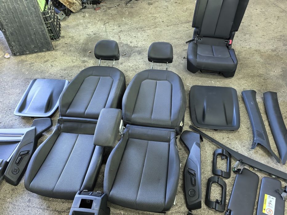 Салон за Audi Q3 F3