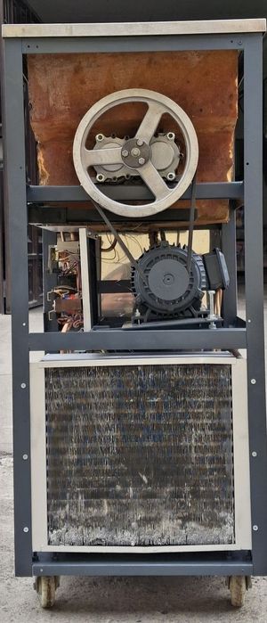 Frezer,marojna apparat