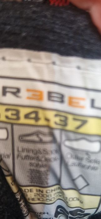 Patine Rebel Malibu XT 34-37 la doar 45 lei