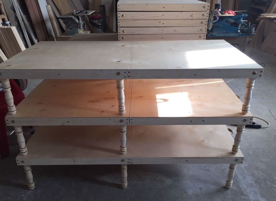 Жер стол сатылады 15000