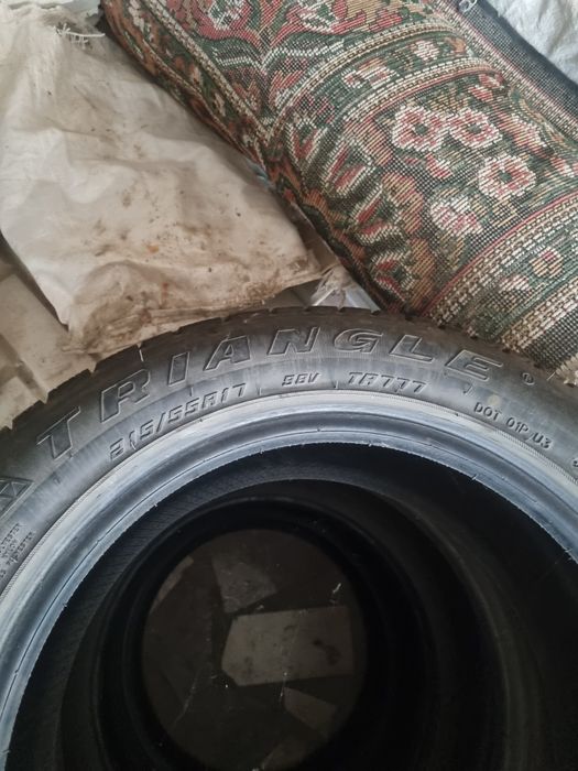 215/55 R17                       .