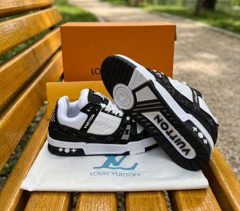 Adidasi LV Trainer Negru Alb - Premium