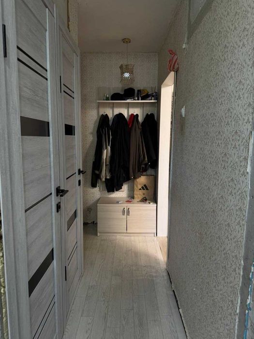 Продам 2 комнатную квартиру