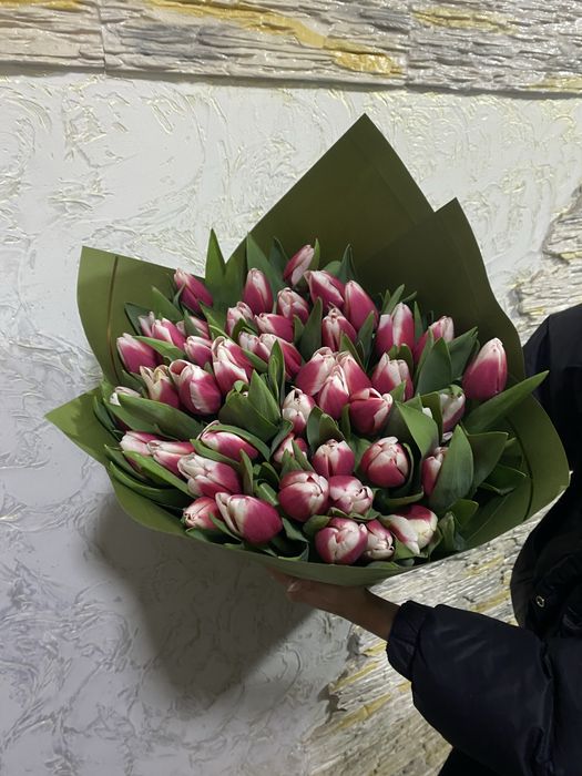 ТЮЛЬПАНЫ К 8 марта