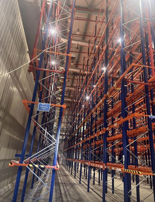 Rafturi metalice industriale