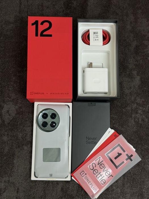 Oneplus 12 green 16/512 Full