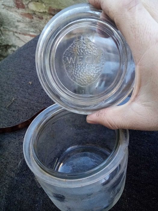 Стари    буркани