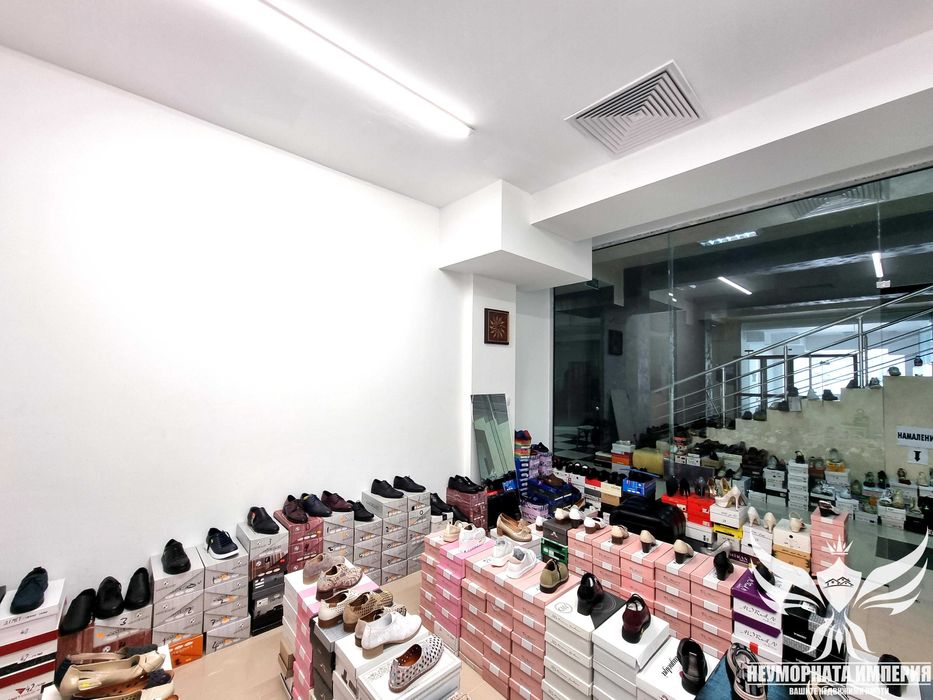 Продавам ново помещение 25кв. в гр.Асеновград топ център