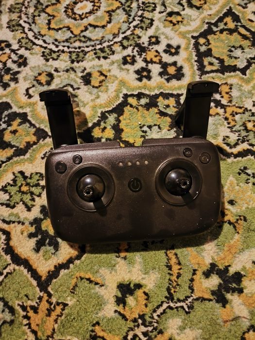 Продам Квадракоптер sg900