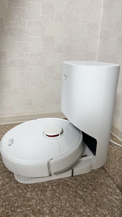 Продам робот пылесос