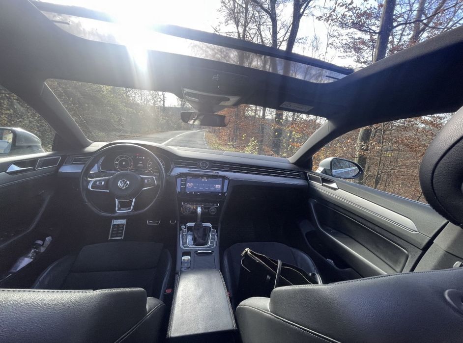 **VW Arteon R LINE **