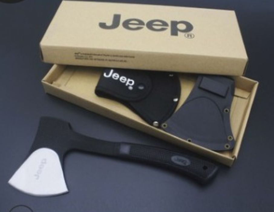 Туристическа брадва JEEP с 2 калъфа подходяща за къмпинг лов риболов