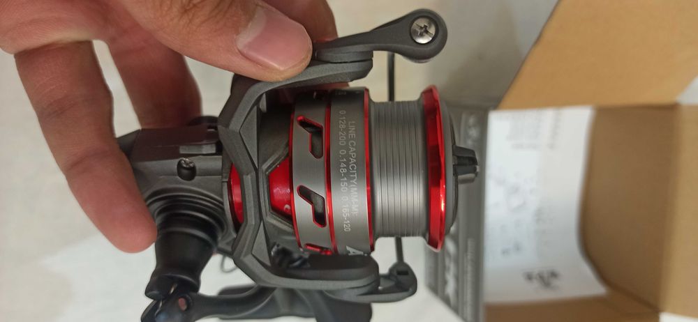 Продам катушку ATTACK AT-2000S