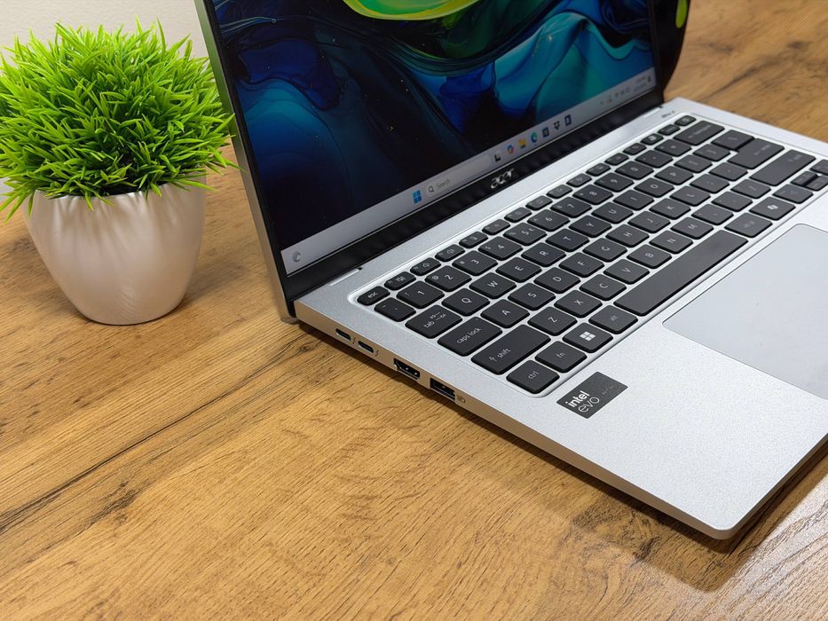 Acer Swift Go 14  Сенсорный