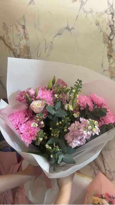 букет цветов 6 тысяч