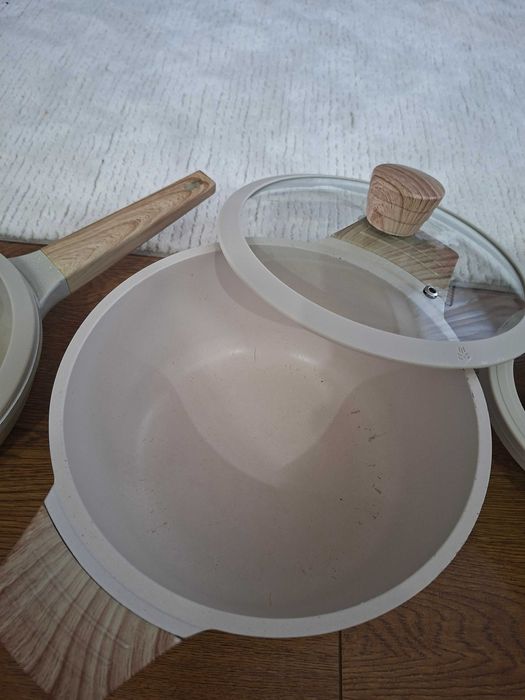 Набор посуды для приготовления