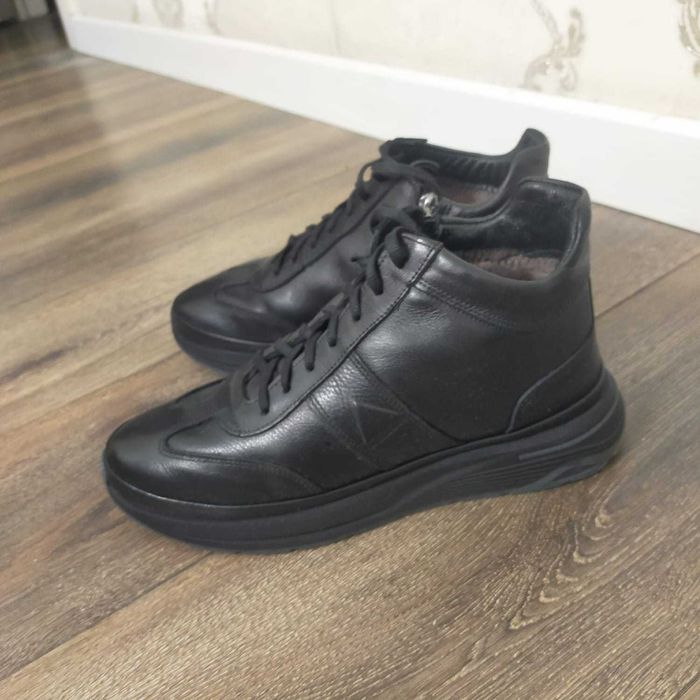 Зимние мужские ботинки