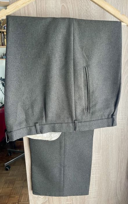 Costum barbatesc, gri, marime 58