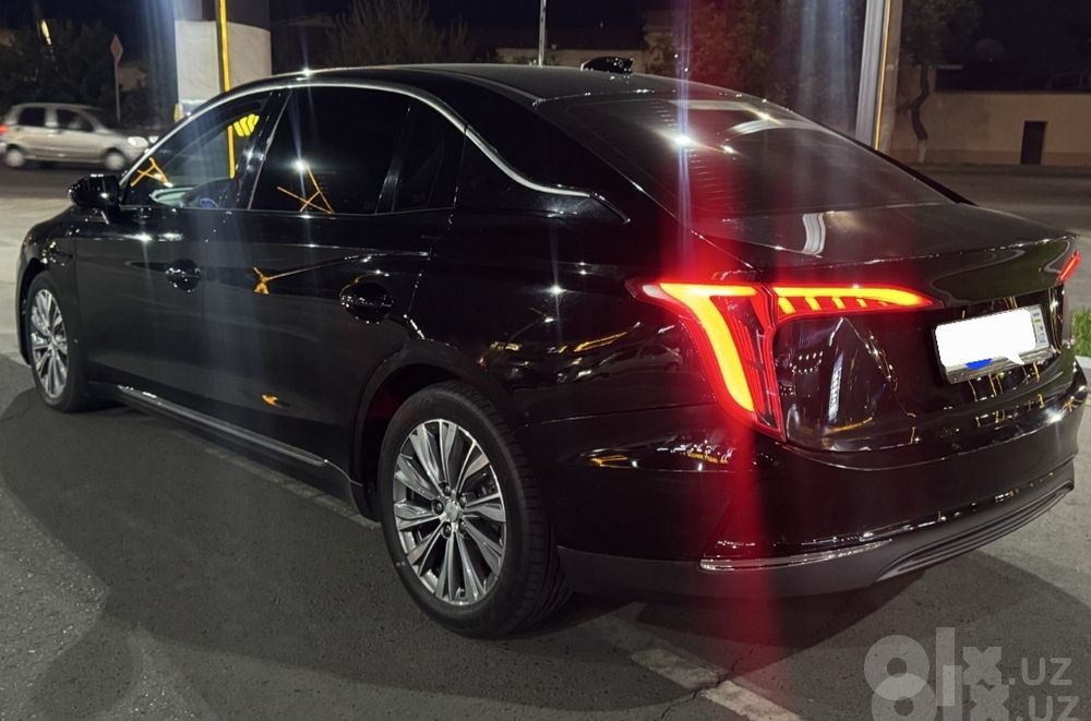 Hongqi eqm-5  500 km