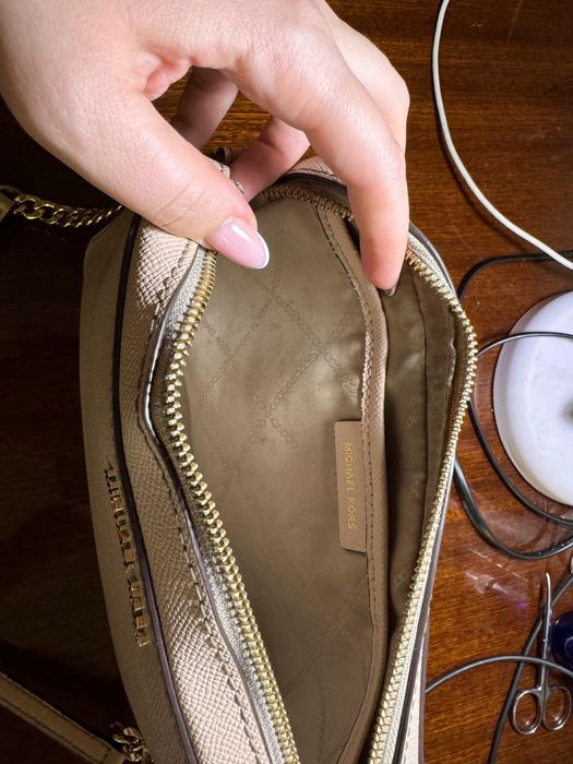 Продам сумку Michael Kors оригинал