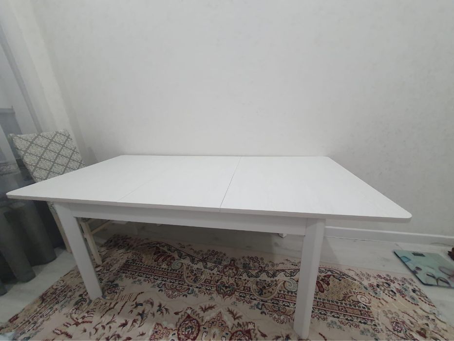 Ас үйге арналған стол