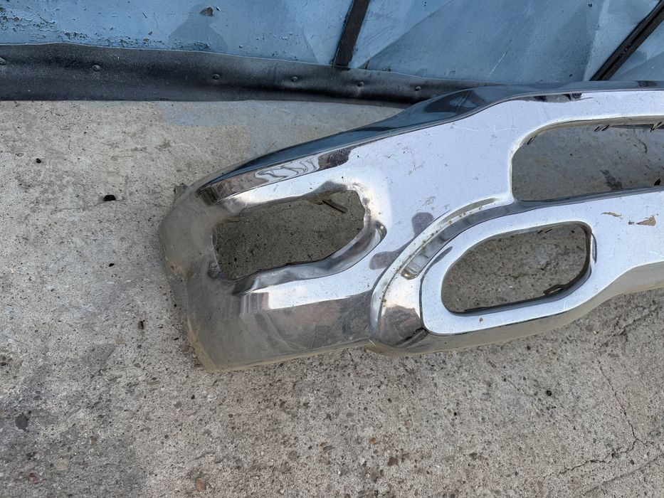 Предна броня dodge Ram