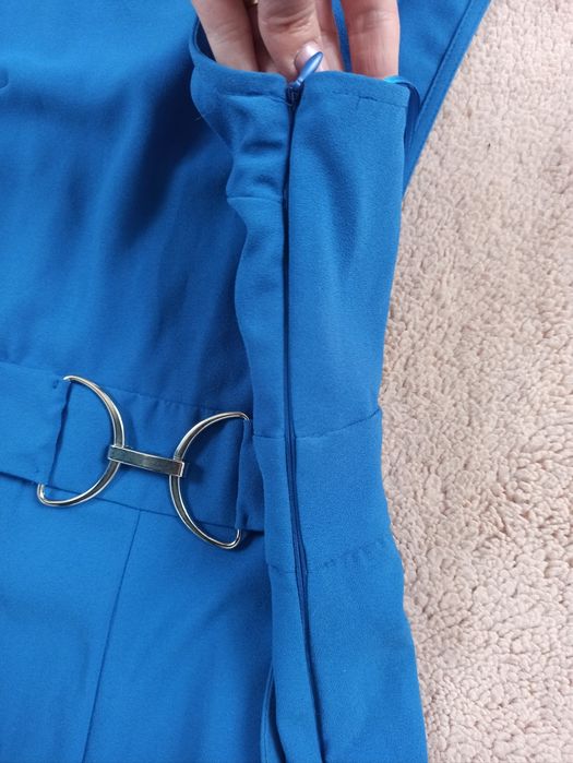 Salopeta M albastră