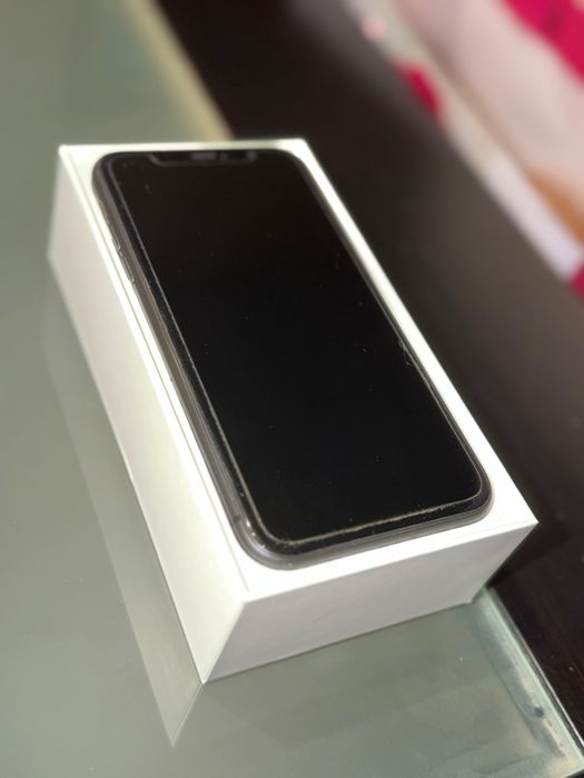 Iphone 11 Black 64 GB