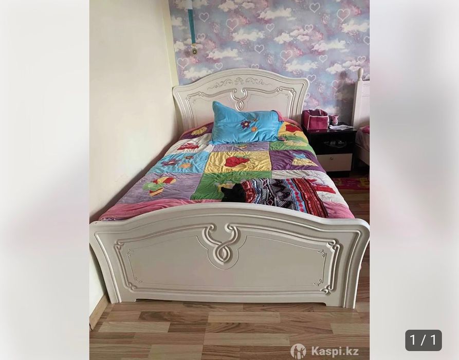Продам кровать подростковую