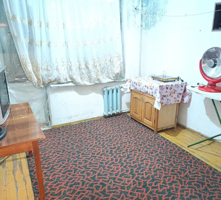 Аренда квартиры 2/2/4 Галерейка Якасарайский район. Аския базар .