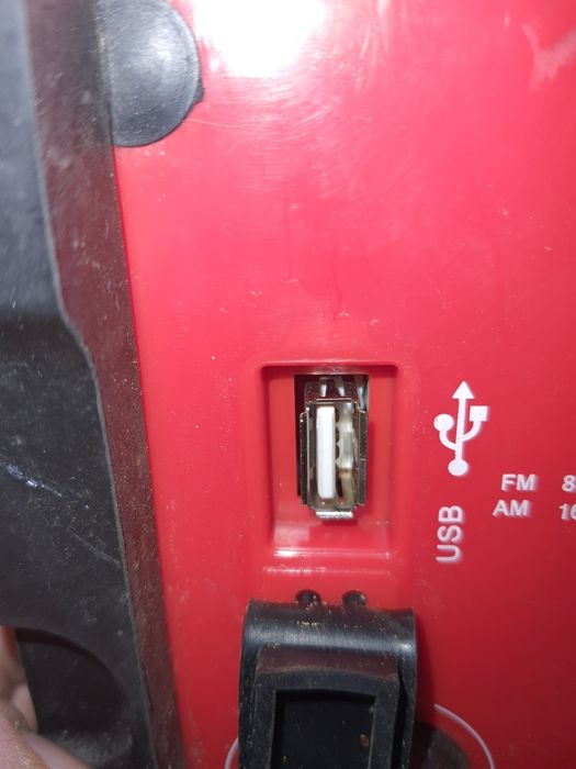 Строително радио Макита