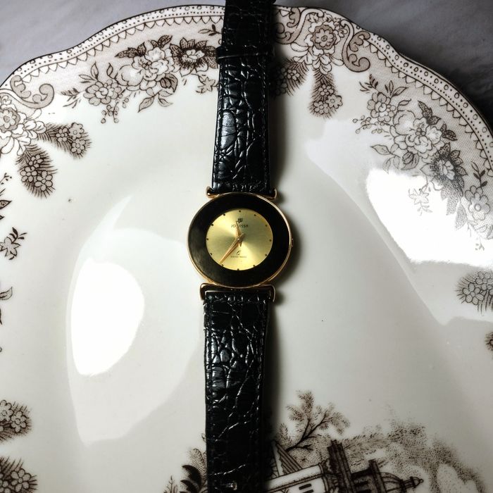 Шикарные наручные часы