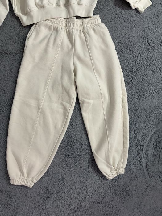 Дамски спортен комплект Zara