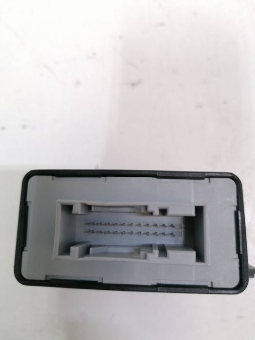 Modul confort calculator Lumini Audi A4 B7 8E0 907 279 L