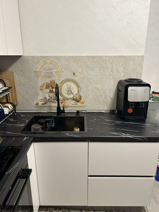 Продам кухнонный гарнитур