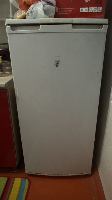 Холодильник бирюса