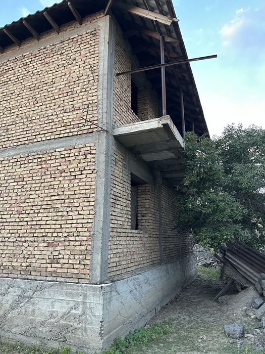 Дом. Недостроенный