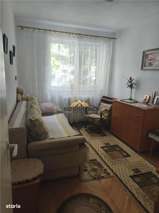 Apartament 3 Camere - Maxim Gorki
