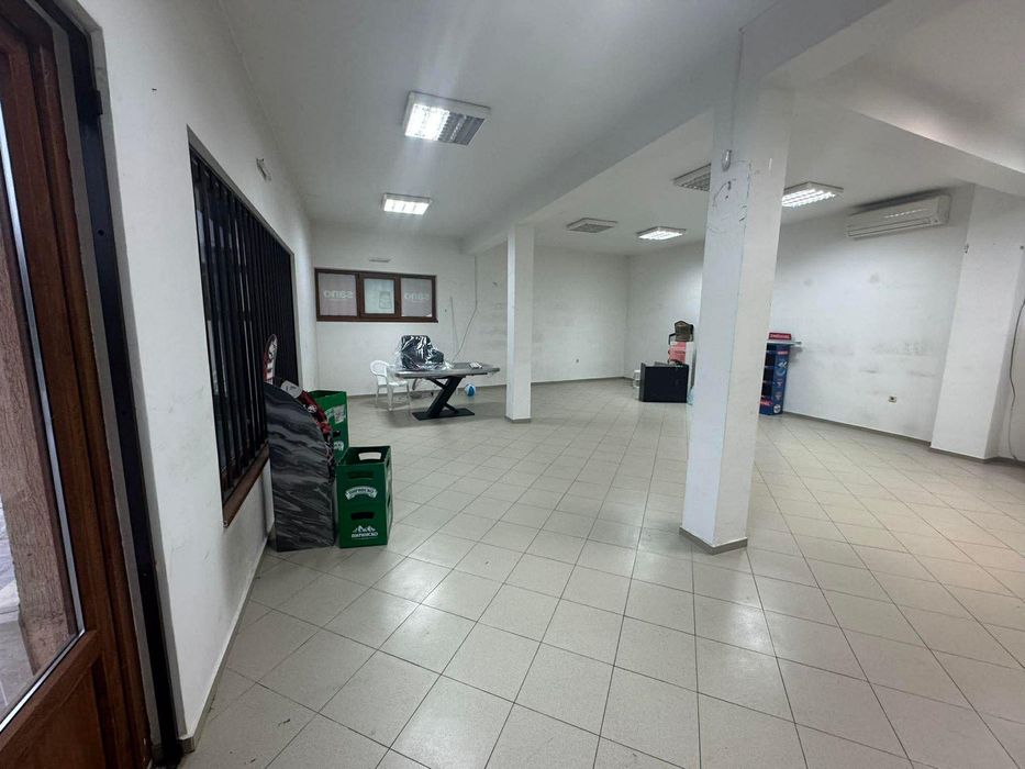 Дава се под наем Магазин в Нови Искър - 124 кв.м за 498.27 € - Снимка #2