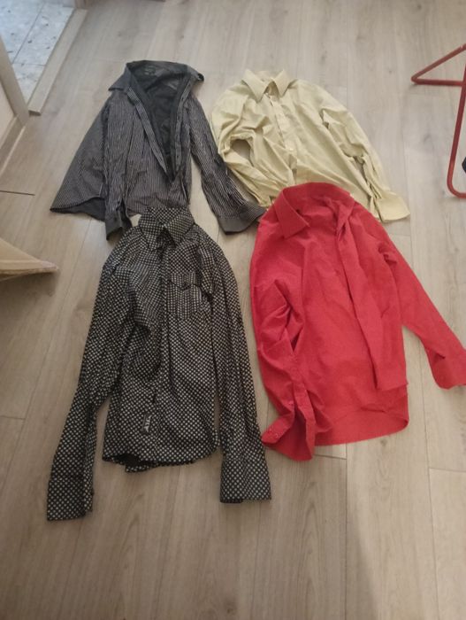 4 Cămăși cu mânecă lungă mărimea M pentru Bărbați in stare foarte bună. Toate la 100 lei.