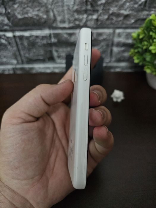 iPhone 5c , White, ca nou